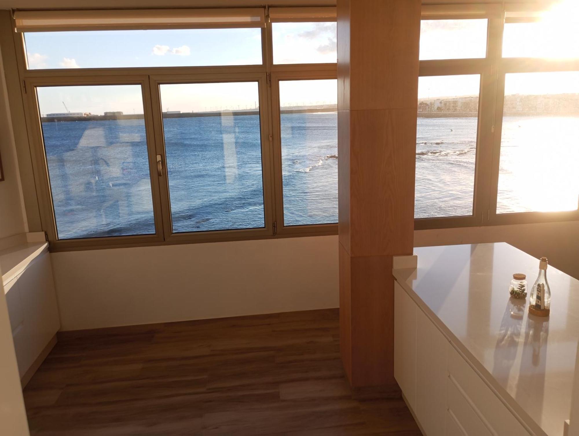 Апартаменты Sea View On Arinaga Beach Экстерьер фото